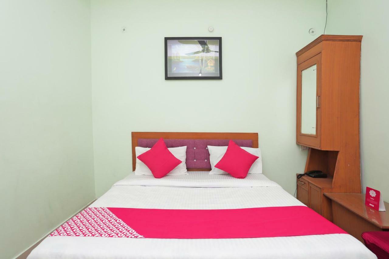 Oyo 38520 Hotel Silverspoon Roorkee Екстериор снимка