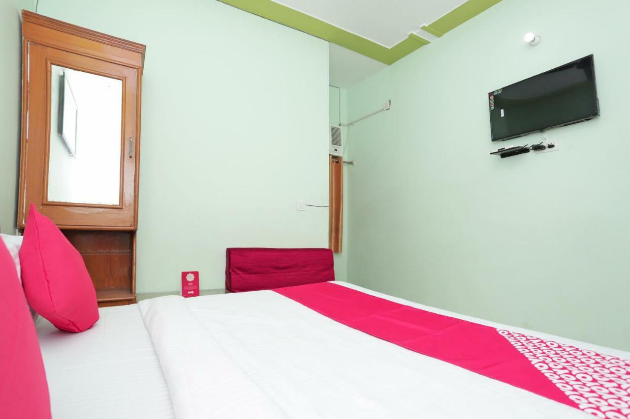 Oyo 38520 Hotel Silverspoon Roorkee Екстериор снимка