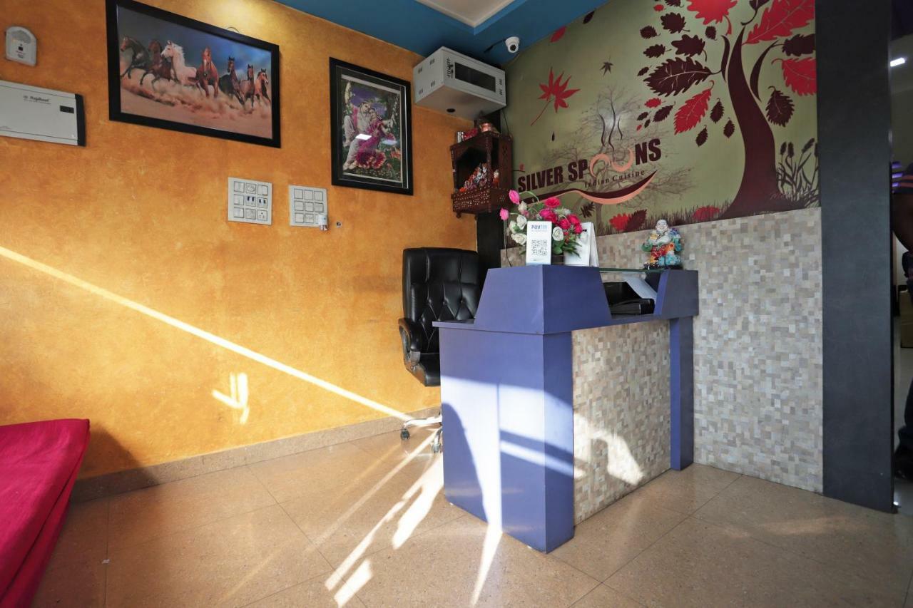 Oyo 38520 Hotel Silverspoon Roorkee Екстериор снимка