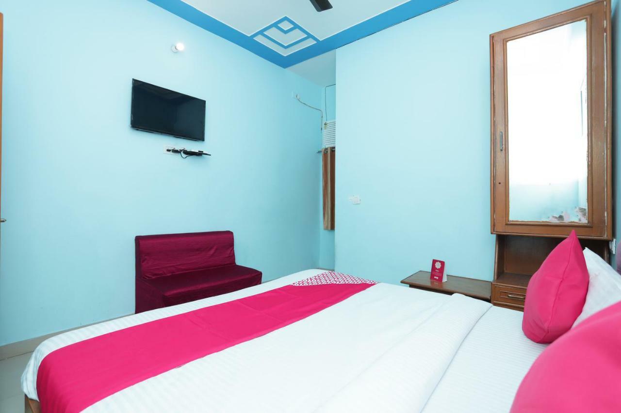 Oyo 38520 Hotel Silverspoon Roorkee Екстериор снимка